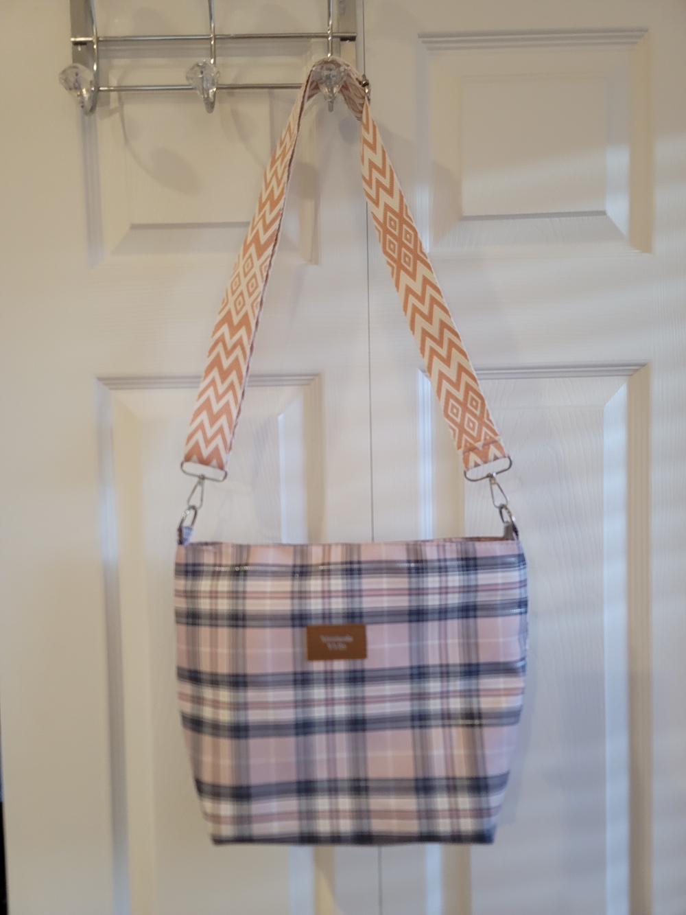 Pink Plaid Shoulder Bag with Detachable Patterned Strap
